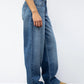 Blaue Jeanshose mit niedriger Taille