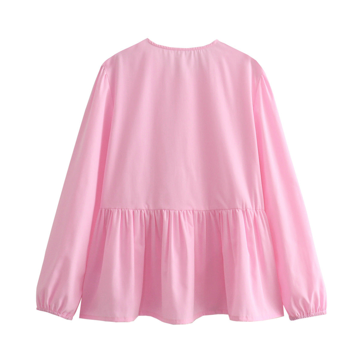 Top blanc clean girl tendance à manches longues pour un style léger et féminin
